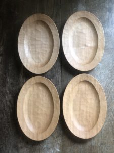 山口和宏さんの木の器 オーバル皿 – in-kyo